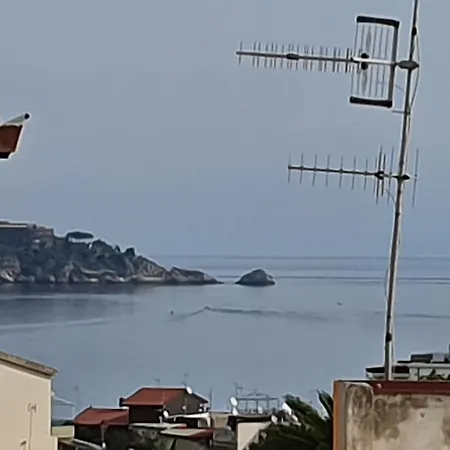 Etna Mare - Casa Vacanze - Centro - Prima Chiamaci ! * Giardini Naxos